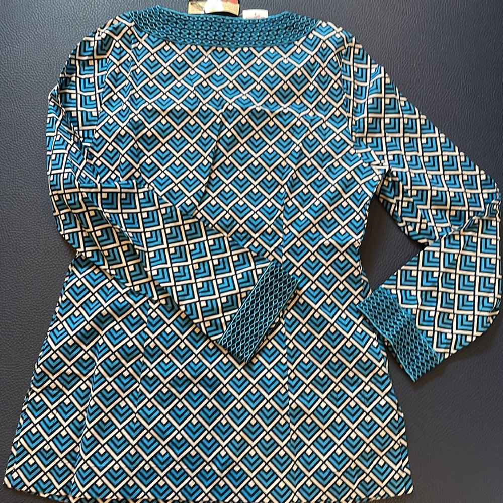 Vineyard Vines Block Island Tunic VV Flag Geo-Malibu size Small NWT - Picture 8 of 8